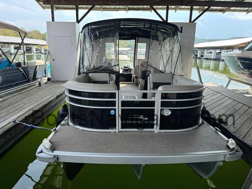 Bennington 22SSRXP specs and reviews